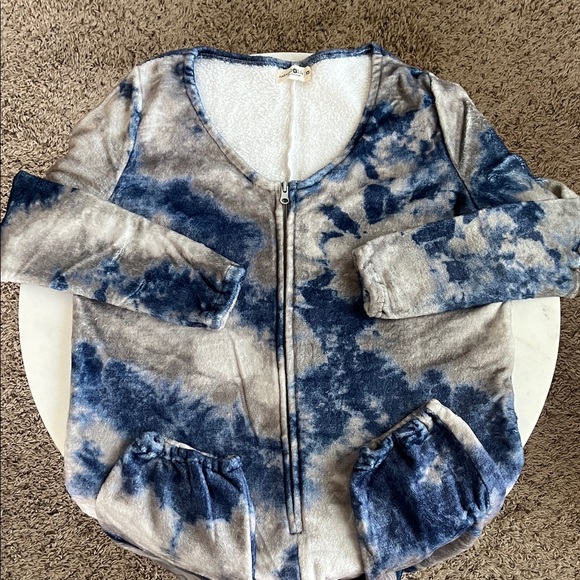 Natural Life Open Foot Onesie XS Blue & Gray Tie Dye Zip Up - Picture 1 of 11